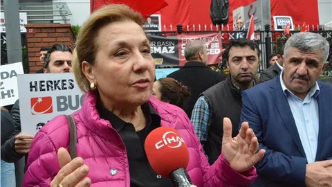Pınar Türenç Dünyaya rezil oluyoruz