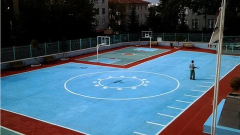 Çankaya Belediyesi'nin okullardaki tadilat ve tamirat çalışmaları sürürüyor