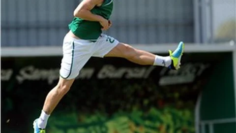 Bursaspor kaptanı Serdar Aziz Herkesin iyi mücadele etmesi gerekiyor