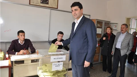 DP Genel Başkanı Uysal Millet korkularla, dayatmayla sandık başına gidiyor