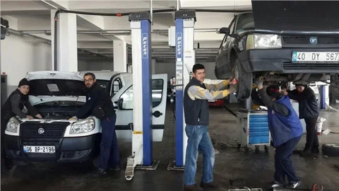Oto tamir ustalarından araç sahiplerine kışlık bakım uyarısı