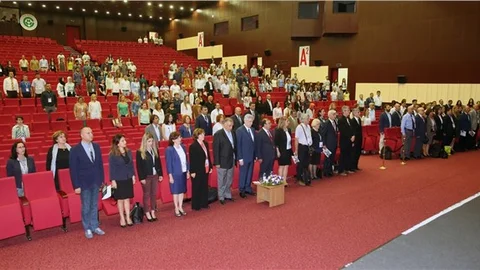 'Uluslararası Eğitim Programları ve Öğretim Kongresi' Adana’da yapıldı