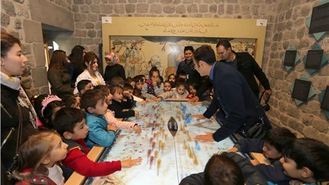 Selçuklu Müzesi, her hafta öğrencilere gezdiriliyor