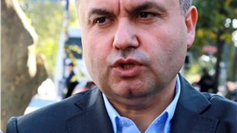 Kayyumun işten attığı Zafer Özcan İşimizi iyi yaptığımız için kovulduk