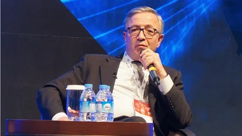 Hamdi Akın Çukurova Havalimanı'nın yapılamayacağı ilk günden belliydi