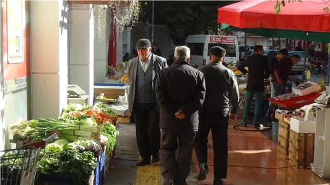 Çankırı'daki kaldırımlar işgal altında