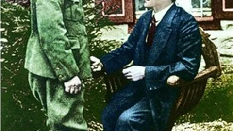 Rus arşivleri Atatürk Sovyetler konusunda İnönü’yü uyarırdı