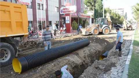 Devlet Bahçeli Bulvarı'nda yenileme ve altyapı çalışması başladı