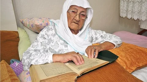 103 yaşındaki nine Her 10 Kasım'da Atatürkle ilgili anılarım canlanıyor