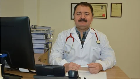Doç.Dr. Mete Bu mevsimde alerjik hastaların dikkatli olması gerekir