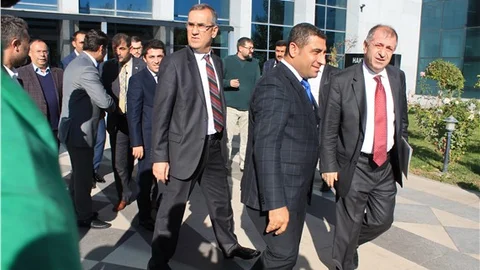 MHP'li Özdağ Genel başkanımız görevinin başındadır