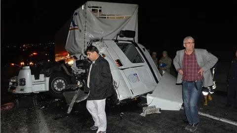 Siverek'te trafik kazası 2 yaralı