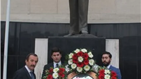 Avukatlar Ata'yı andı