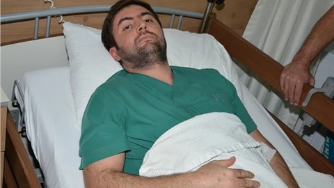 Doktoru dövüp kaburgalarını kıran şüphelilere rekor ceza talebi