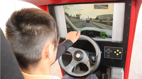 'Kaza geliyorum Der' projesi ile kazalara dikkat çektiler