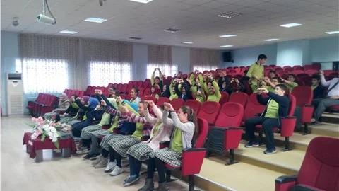 Öğrencilere 'Sınav Kaygısı ve Baş Etme Yöntemleri' semineri verildi