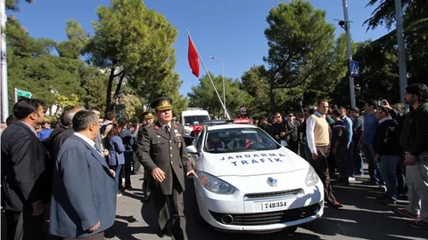 Şehit Jandarma Teğmen Altuğ Pek Muğla'da defnedildi