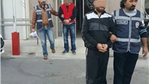 Rus iş kadınını gasp etmeye çalışan iki kişi yakalandı