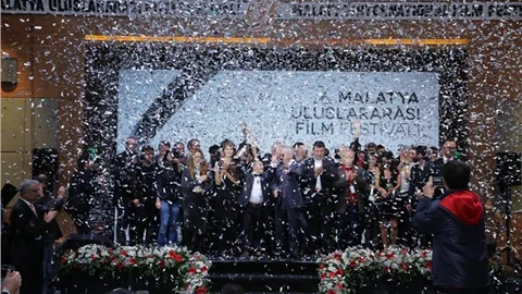 Malatya'da en iyi film ödülü 'Kar Korsanları'nın oldu