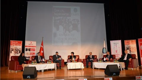 UÜ’de kan bağışı ve kök hücre paneli