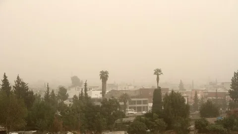 ÇUKUROVA’DA TOZ BULUTU