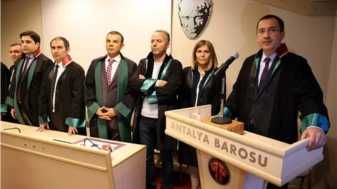 Antalya Barosu Başkanı Hukuk adına yapılan bu cinayetlerden utanıyorum