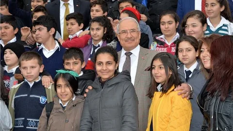 Başkan Kocamaz'dan Dünya Çocuk Hakları Günü Mesajı