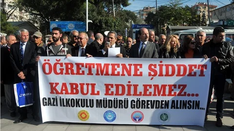 Müdürden tekme yiyen öğretmen suç duyurusunda bulundu