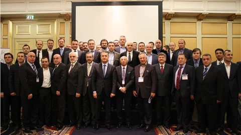 Rus Türk İşadamları Birliği başkanlığına, yeniden Naki Karaaslan seçildi