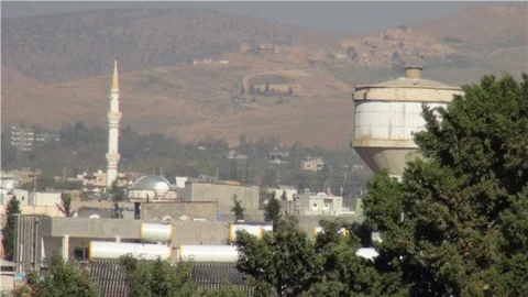 Nusaybin'de sokaklar yasağın 10. gününde de patlama sesleriyle yankılanıyor