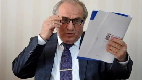 HESA'dan Davutoğlu'na hak ve evrensel değerlere saygılı olma çağrısı