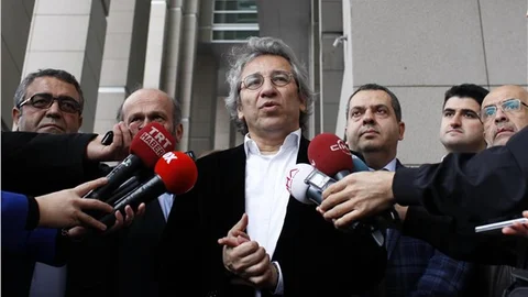 Can Dündar MİT TIR'ları yayınlansa ne olur yayınlanmasa ne olur