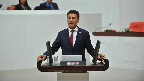 CHP'li Sarıbal'dan Bakan Faruk Çelik'e tarım alanlarını kurtaralım çağrısı