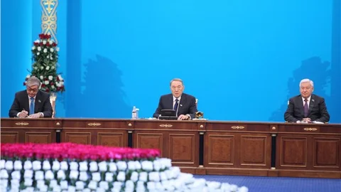 Nazarbayev’den uçak krizine çözüm önerisi İki ülke komisyon kursun