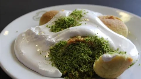 Kerebiç! Mersin’e Özgü Kerebiç Tatlısı Nasıl Yapılır?