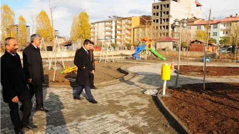 Muş Belediyesi’nden park çalışması