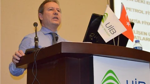 İhracatçılara tavsiye 2016’da dolarla fiyatlanan pazarlara yönelin