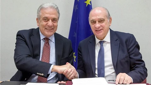 İspanya İçişleri Bakanlığı, Müslüman vatandaşların ihbarcı olmasını istedi