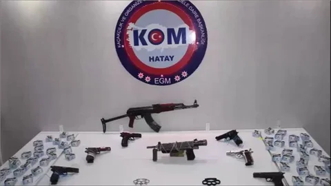 Hatay'da kaçak silah operasyonu