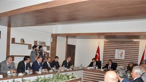 Kış tedbiri kapsamında yollar kapanırsa araçlar üç noktada bekletilecek