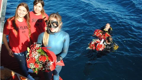 ADTO Başkan Vekili Çetin Akdeniz'de ölen Aylan bebek değil, insanlıktır