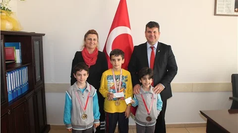 Satrançta Munzur Koleji il şampiyonu oldu