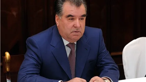 Tacik lider Rahman'a "Milletin Lideri" unvanı verildi