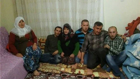 Akraba evliliği sonu 8 yaşından sonra yürüyemiyorlar