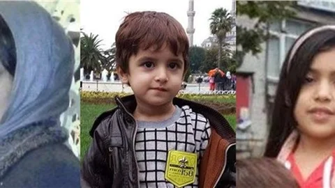 Afgan baba denizde kaybettiği ailesini arıyor