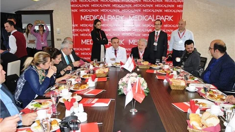 Kemoterapi ilaçlarını robot hazırlayacak; personel hatası sıfırlanacak