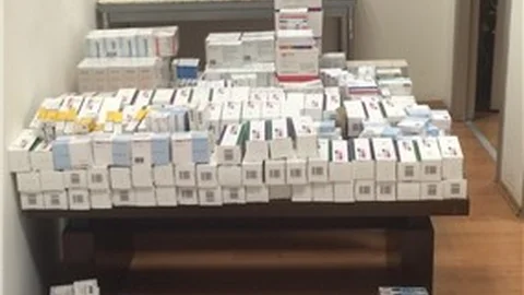 Türkiye’den ilaç kaçırırken yakalandılar