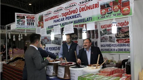 Taşköprü pancar pekmezini Karadeniz Günleri'nde Bursa’ya taşındı