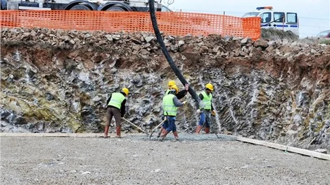 BASKİ, Ayvalık'ta 10 bin metreküplük temel atma töreni düzenledi