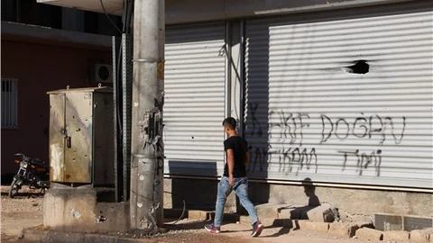 YAPAR Genel Başkanı Aksoy, Nusaybin'de incelemelerde bulundu